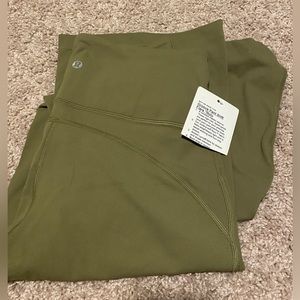 Lululemon groove pant NWT